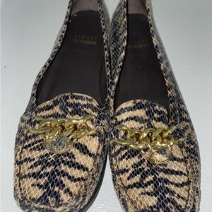 Stuart Weitzman Hitch Tan Tiger Snake embellished loafers Sz 5 1/2